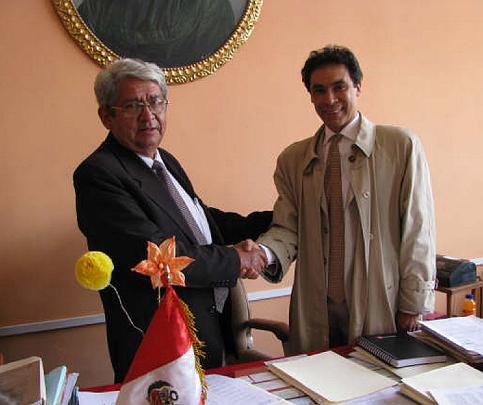 02 peru.jpg - Agreements were finalized on Akshaya Tritiya, the day of lasting achievements, to implement Transcendental Meditation in groups of schools in Peru.